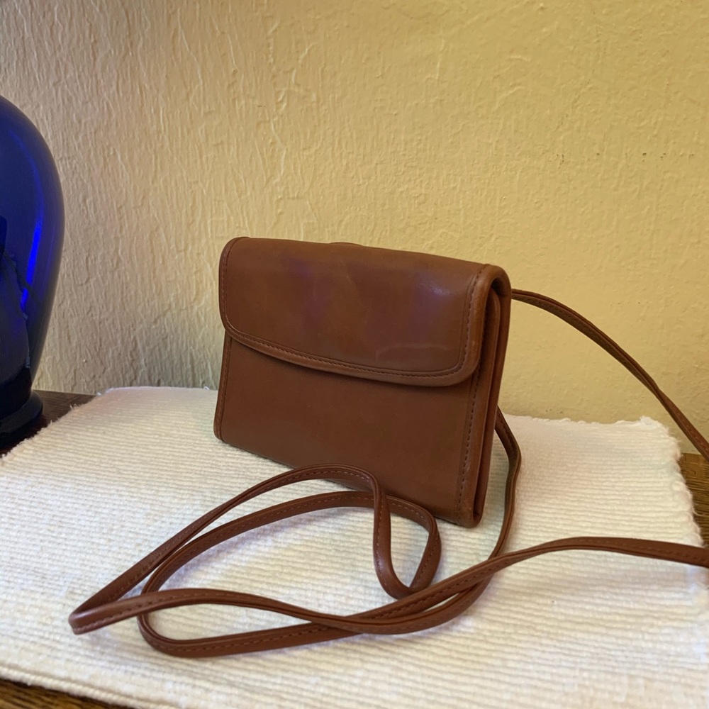 COACH vintage mini bifold shoulder bag